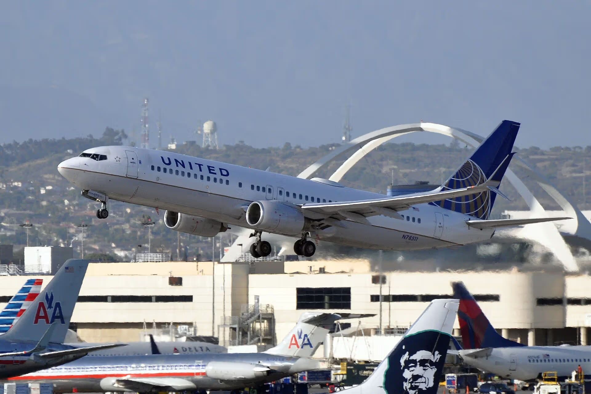 N78511 — Boeing