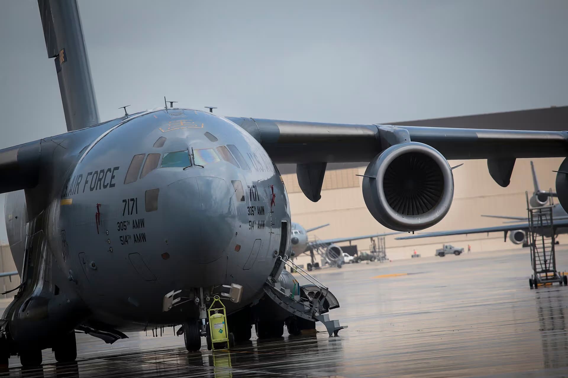 Unidentified — Boeing