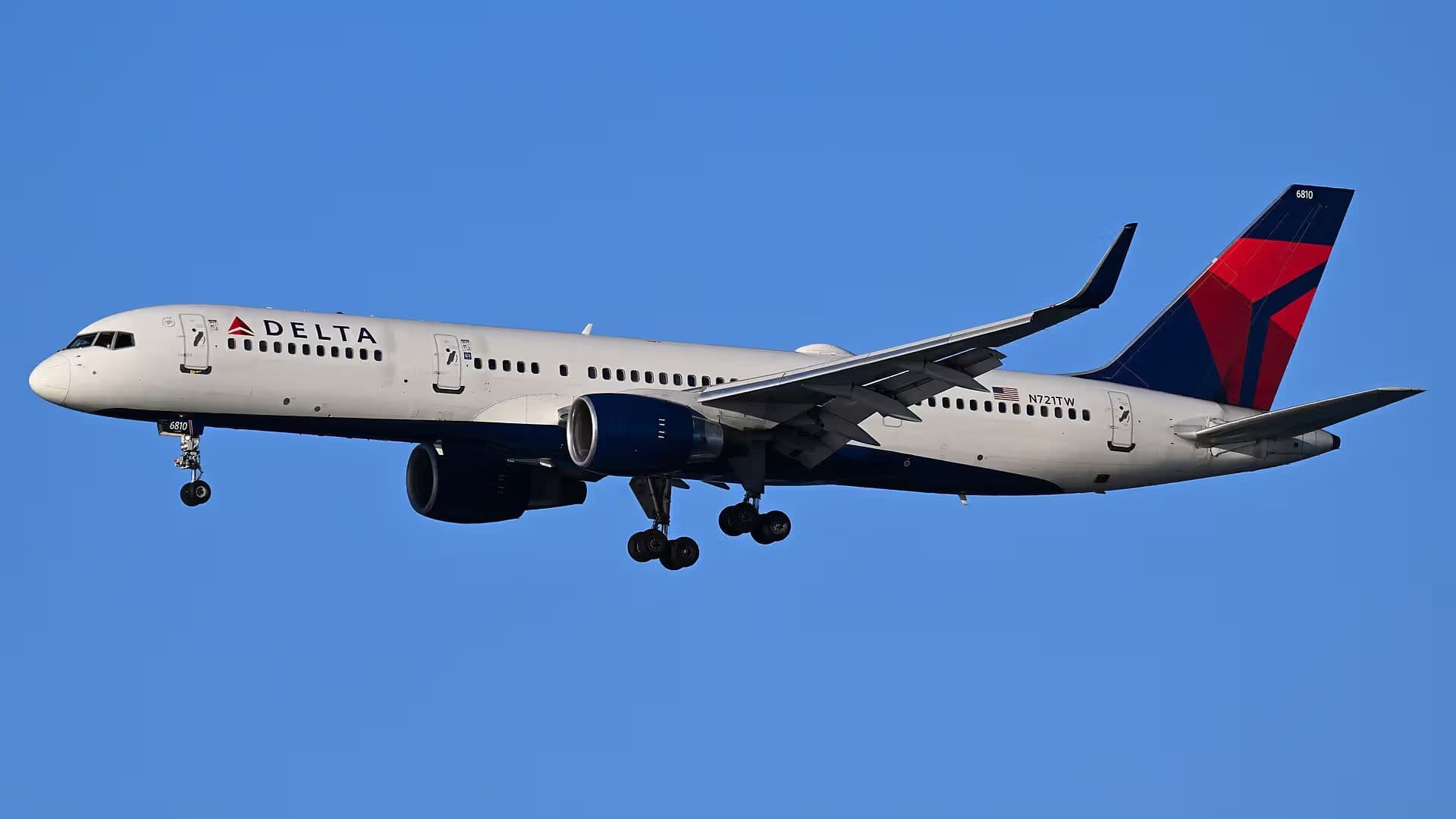 N721TW — Boeing