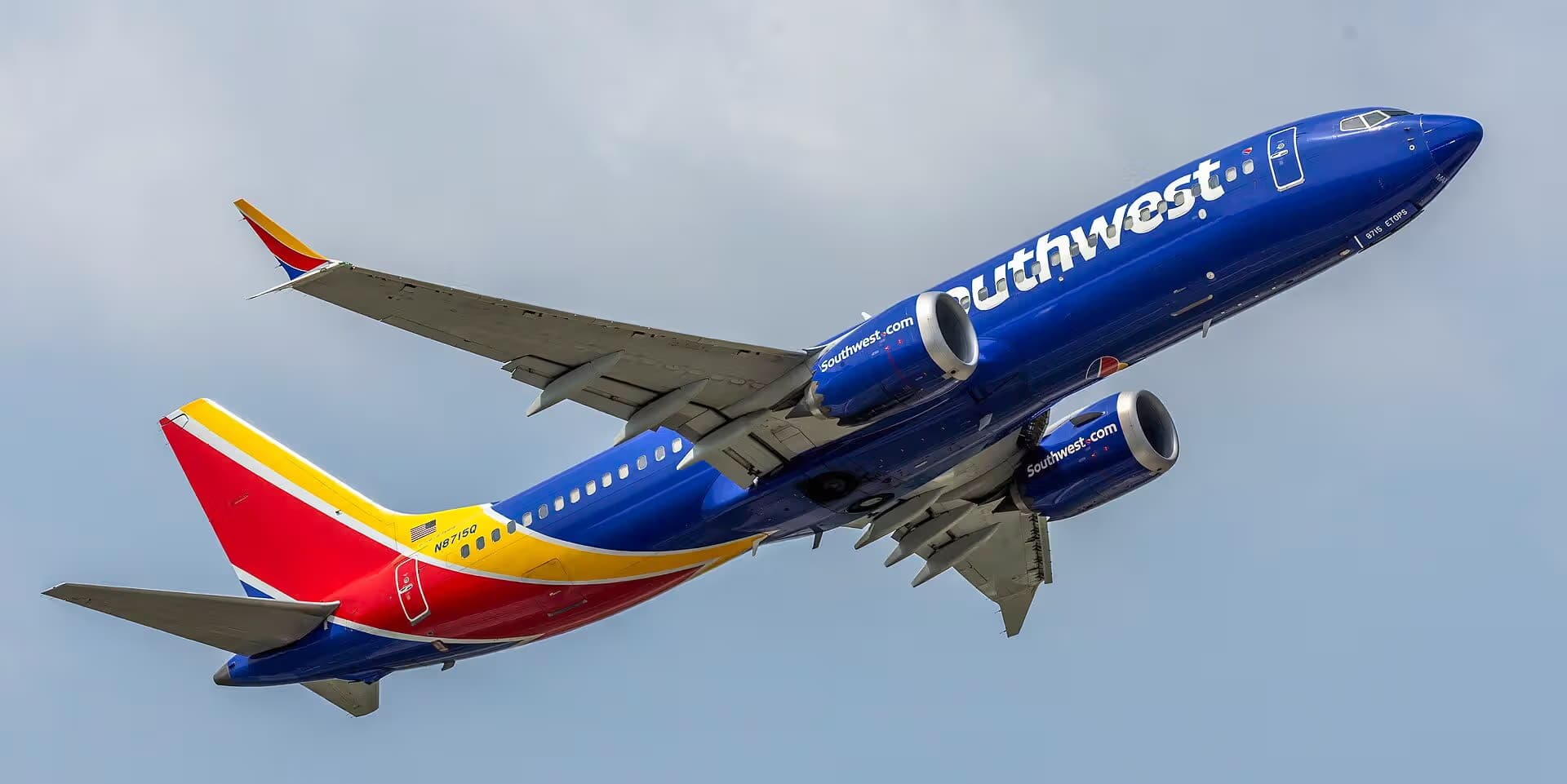 N8715Q — Boeing