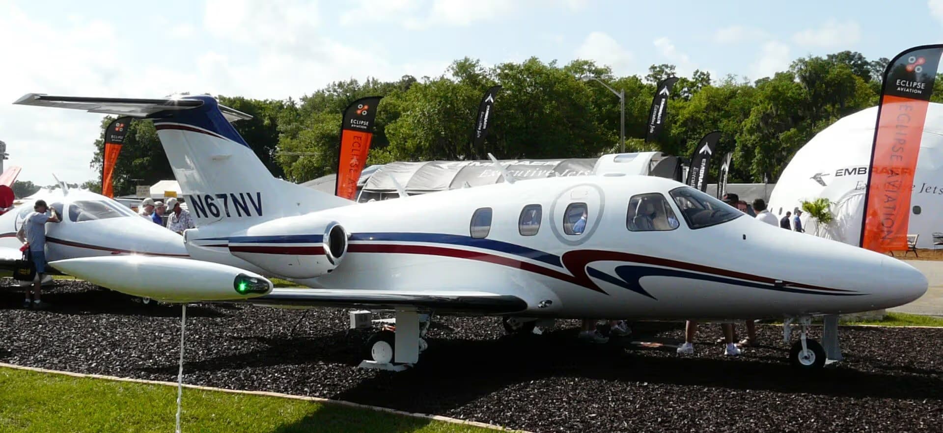 N67NV — Business jet