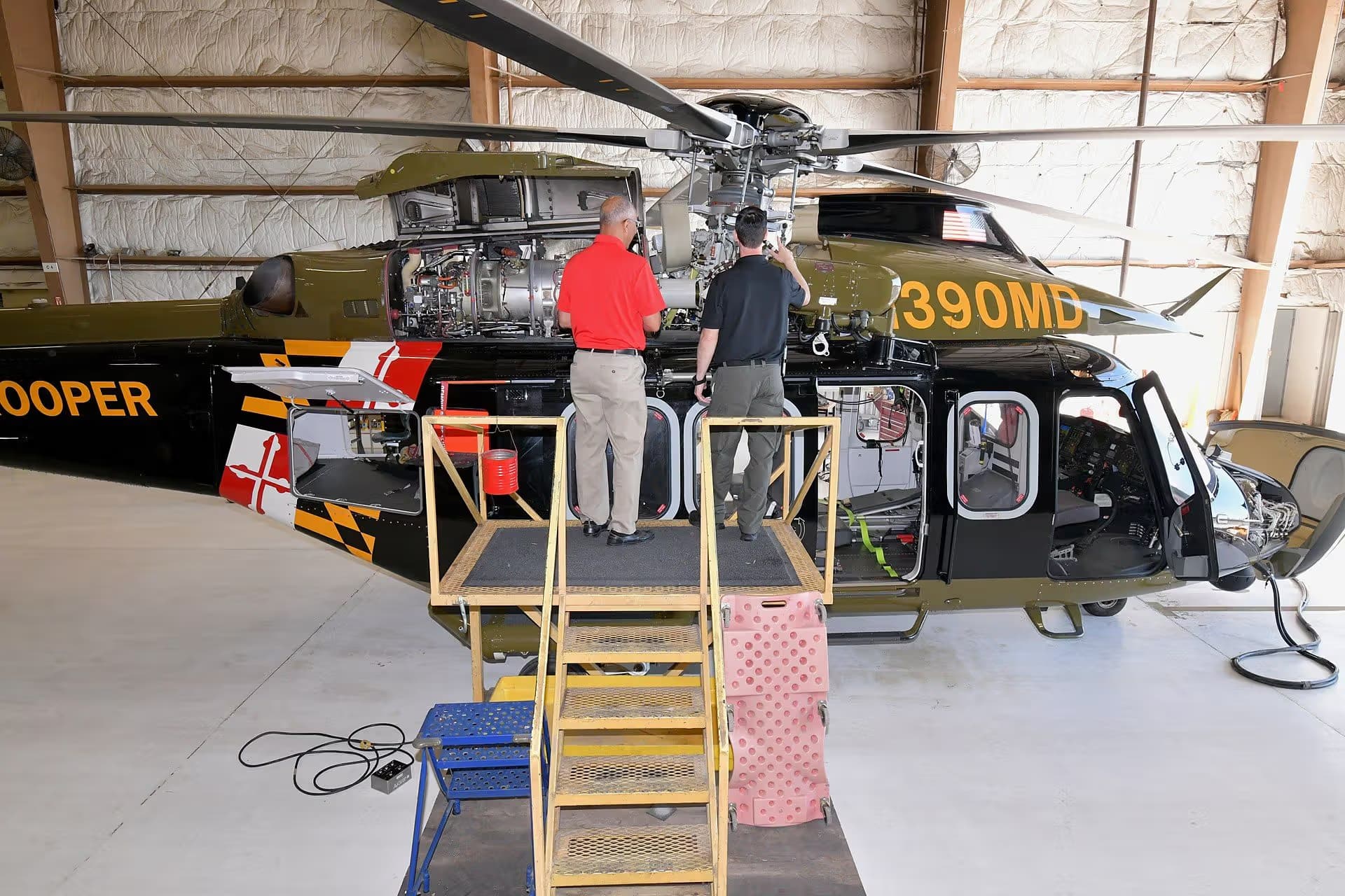 N390MD — Helicopter
