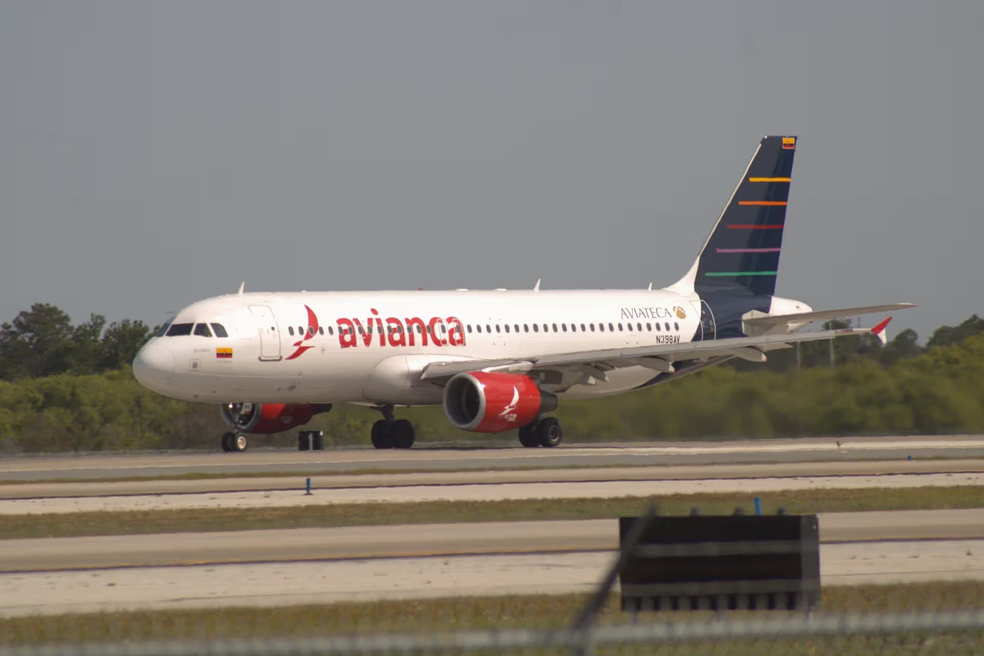 N398AV — Airbus