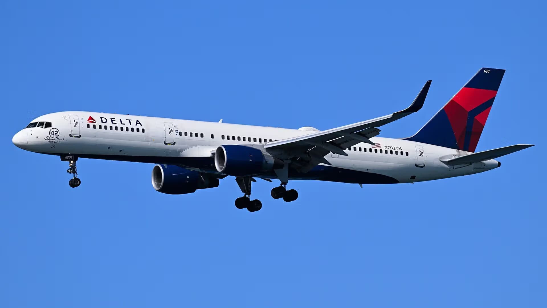 N702TW — Boeing