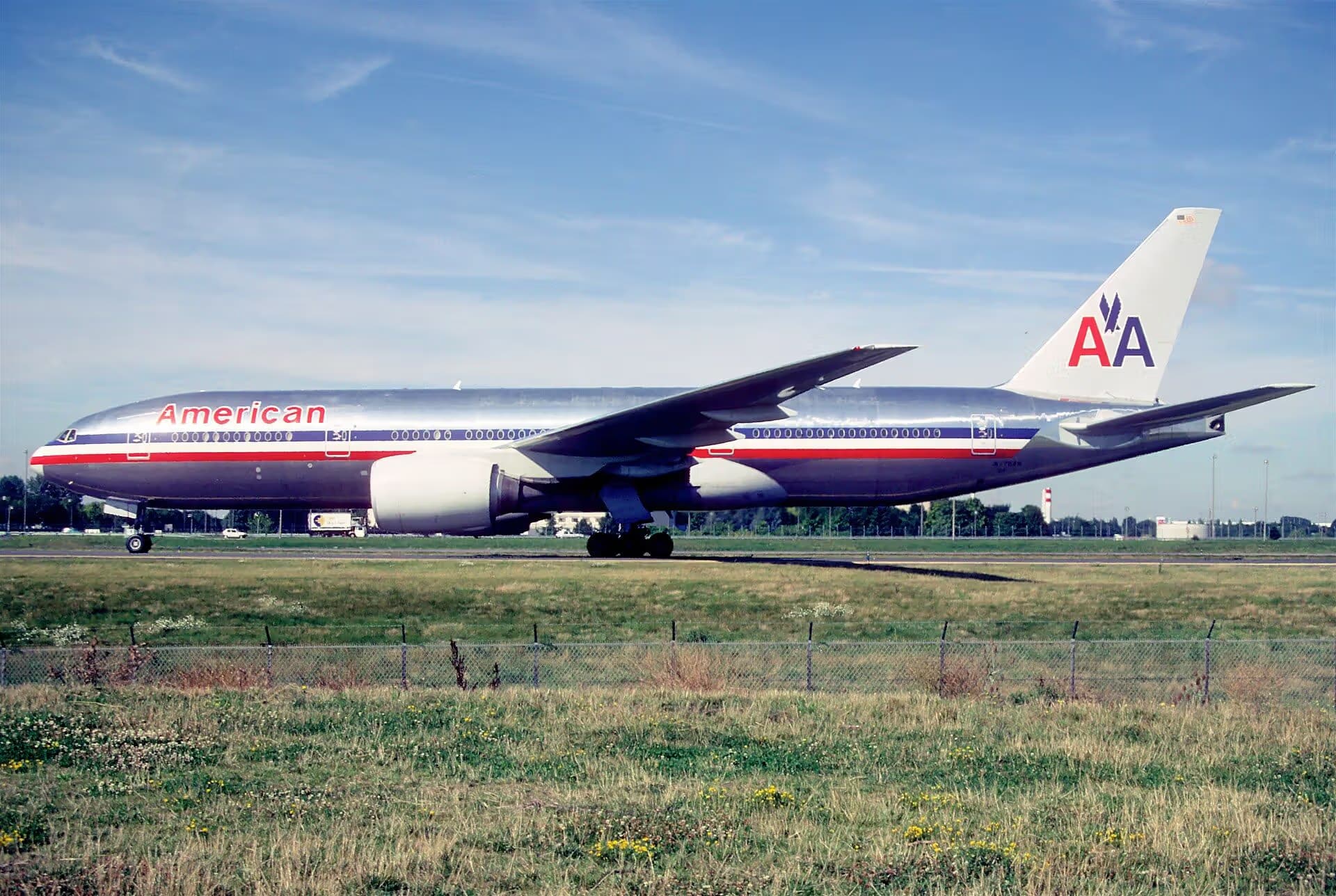 N776AN — Twin-engine aircraft