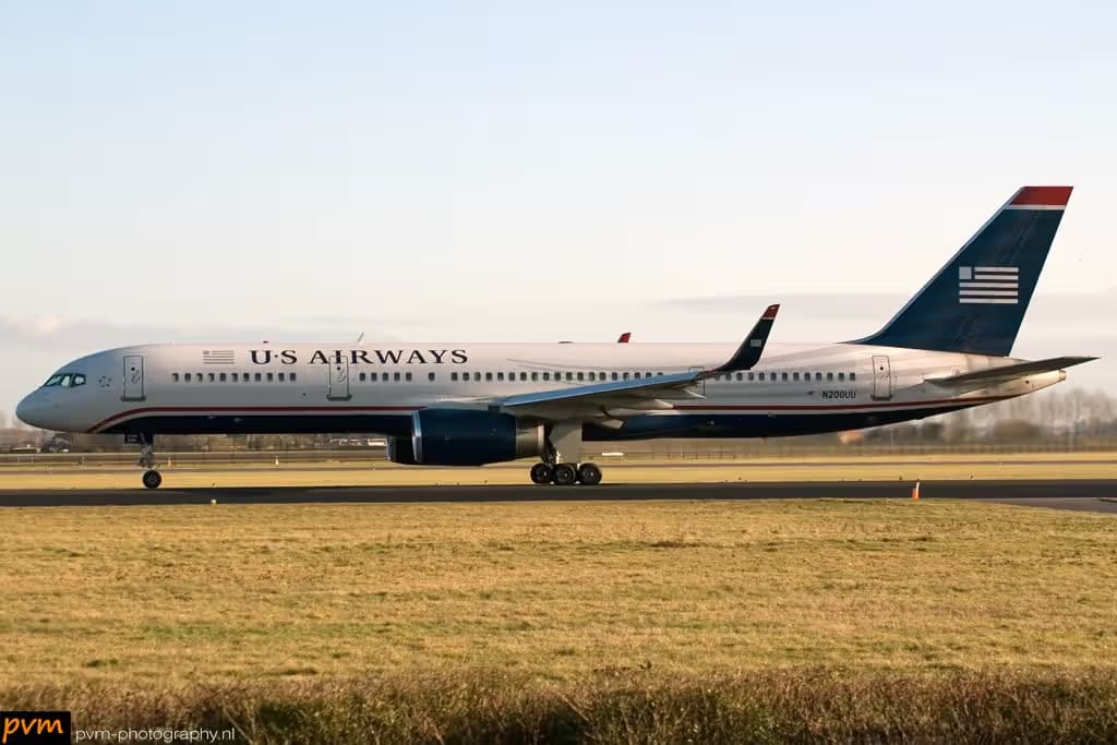 N200UU — Boeing