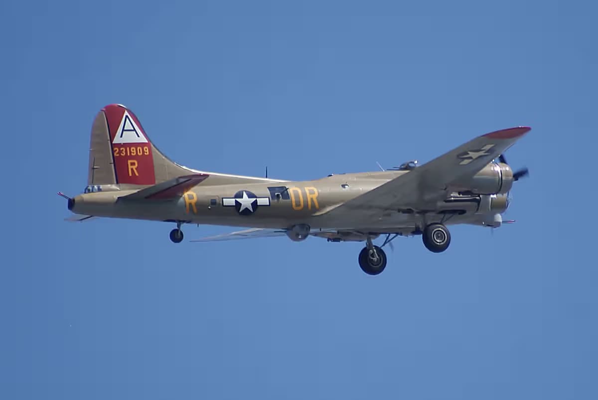 Unidentified — Boeing