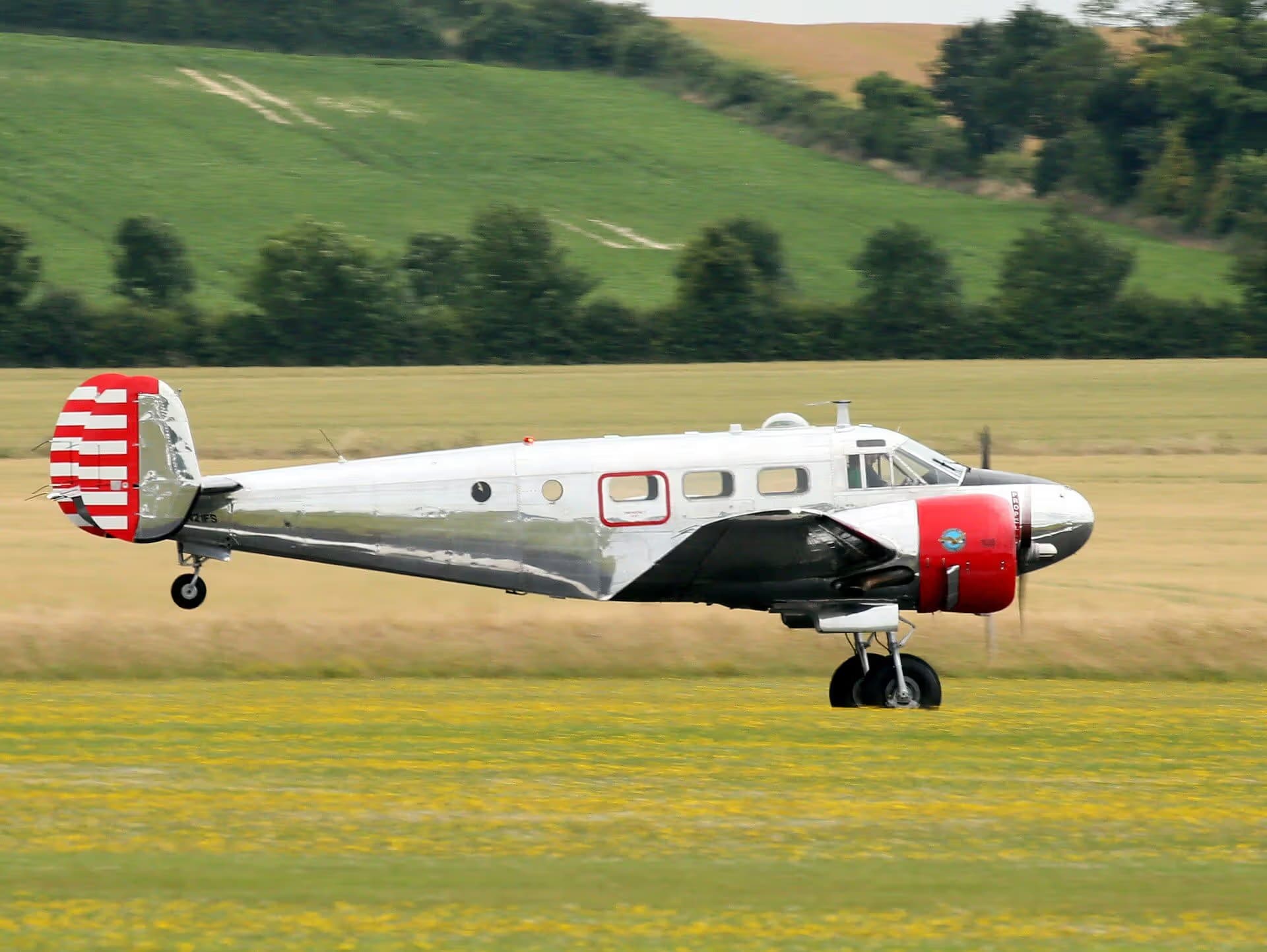 N21FS — Beechcraft