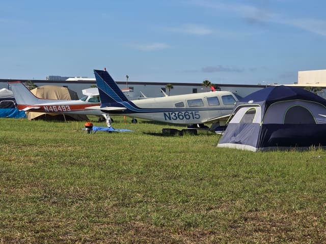 N36615 - Piper PA-32-300