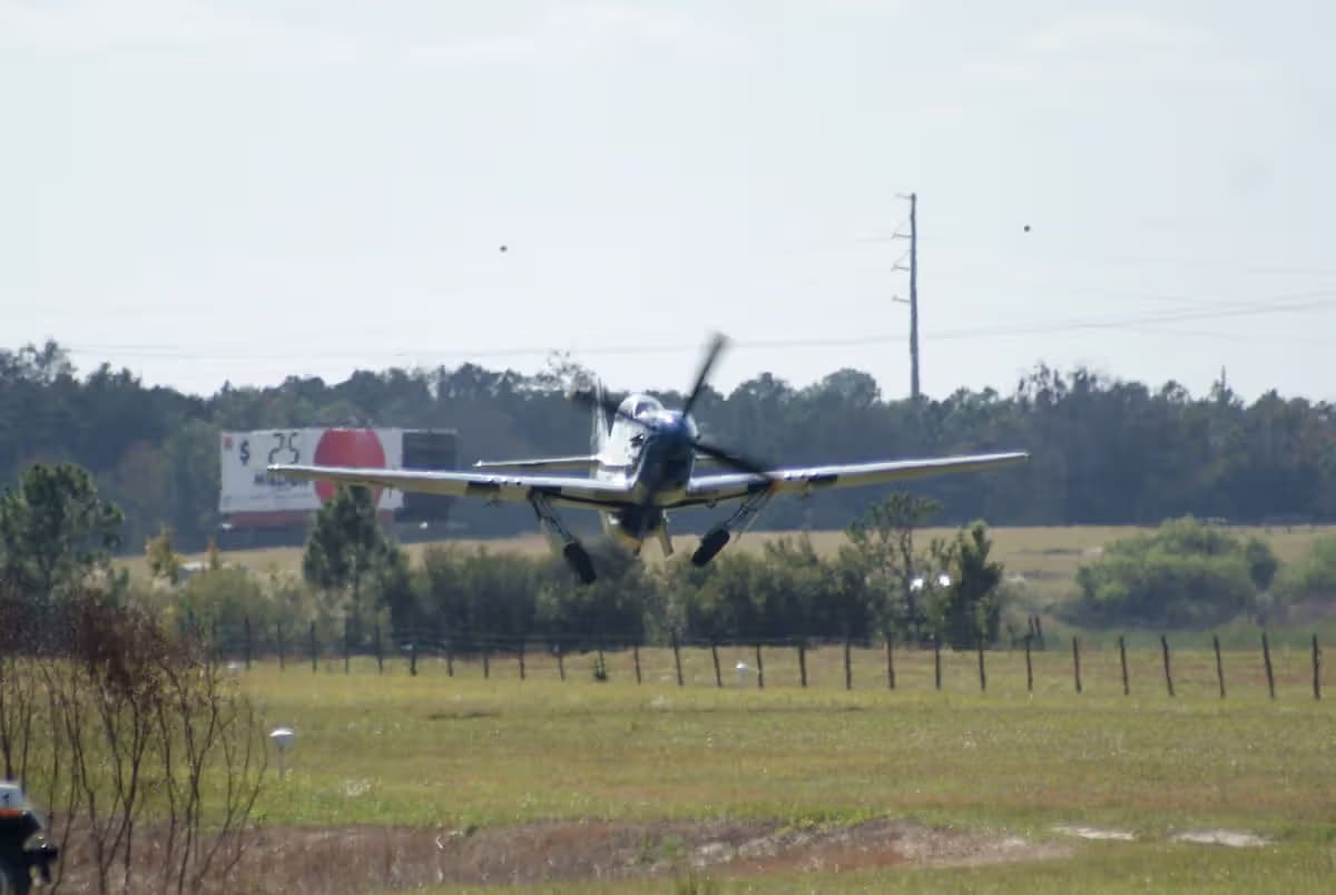 Unidentified — Aircraft