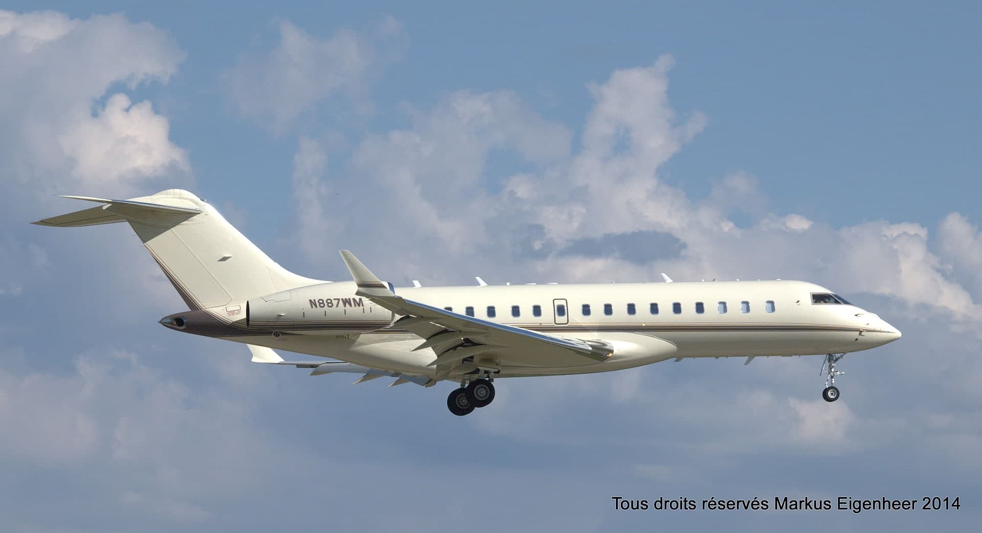 N887WM — Business jet