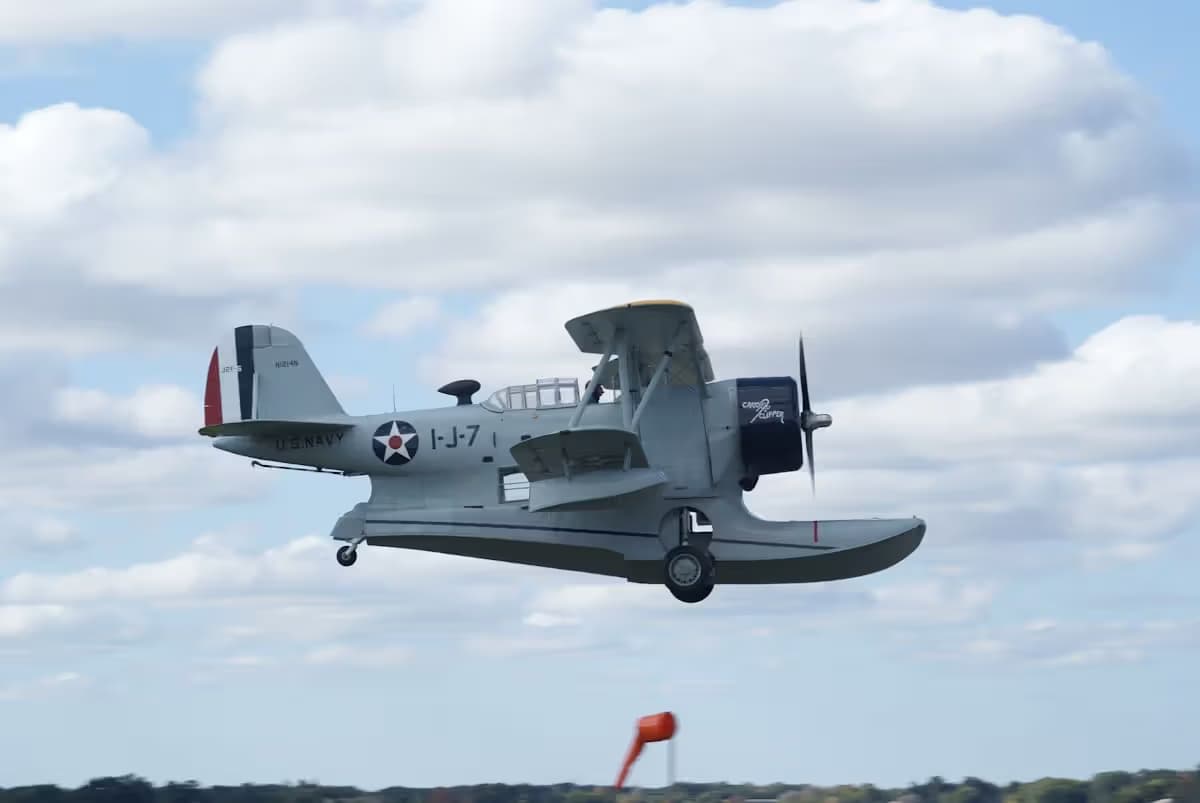 N1214N — Warbird