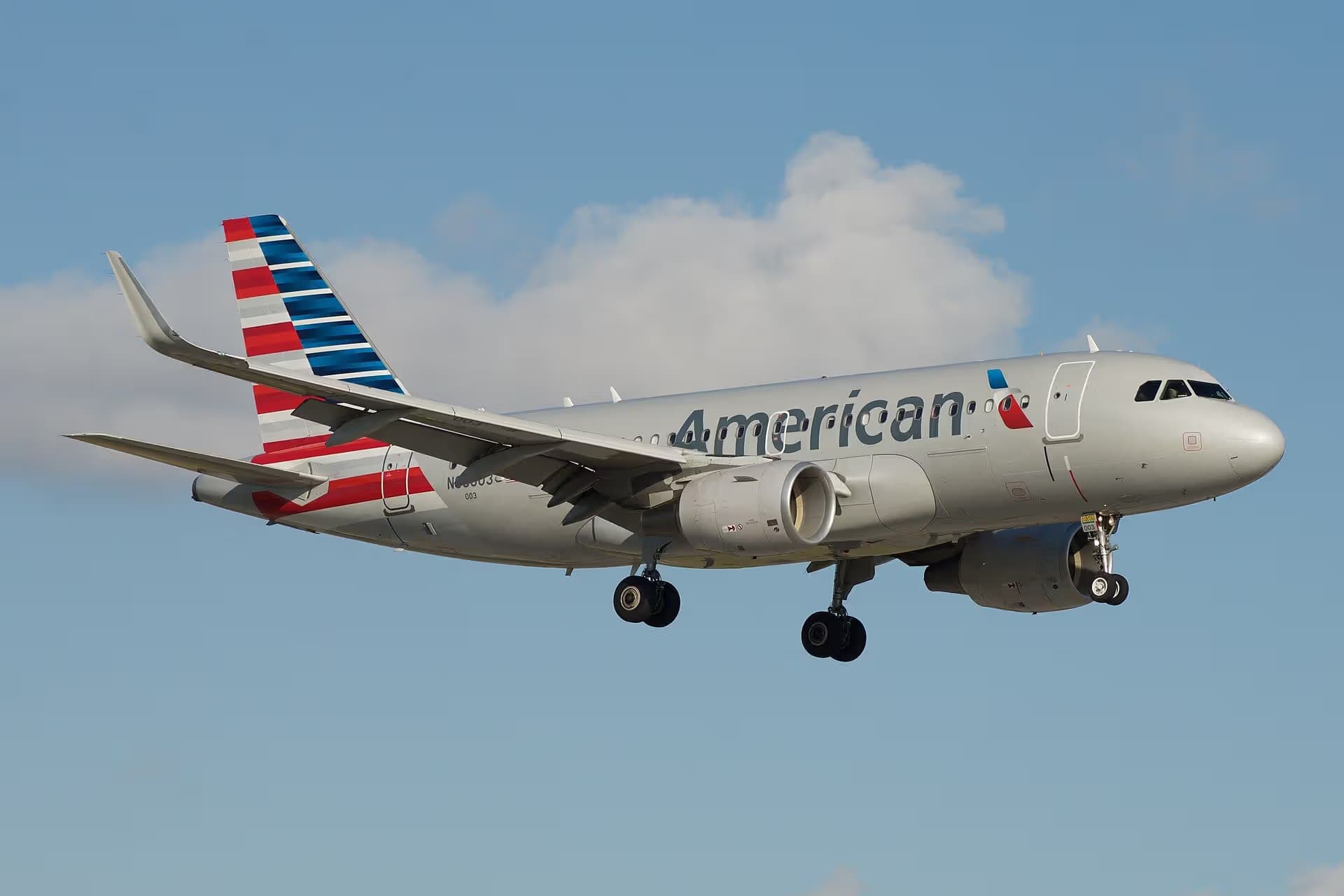 N93003 — Airbus