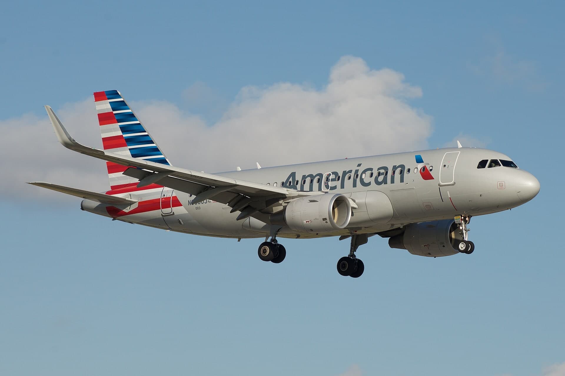 N93003 — Airbus