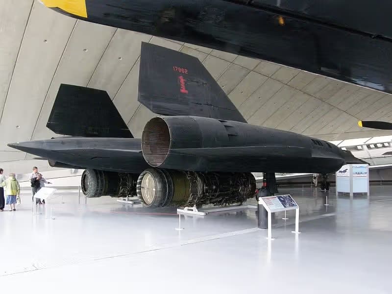 Unidentified — Lockheed
