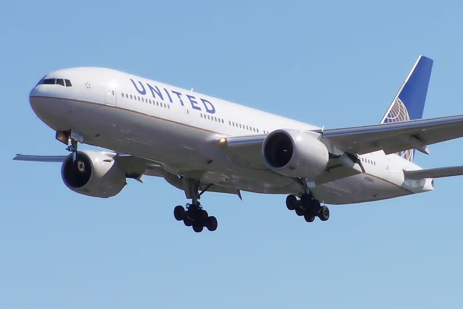 N768UA — Boeing