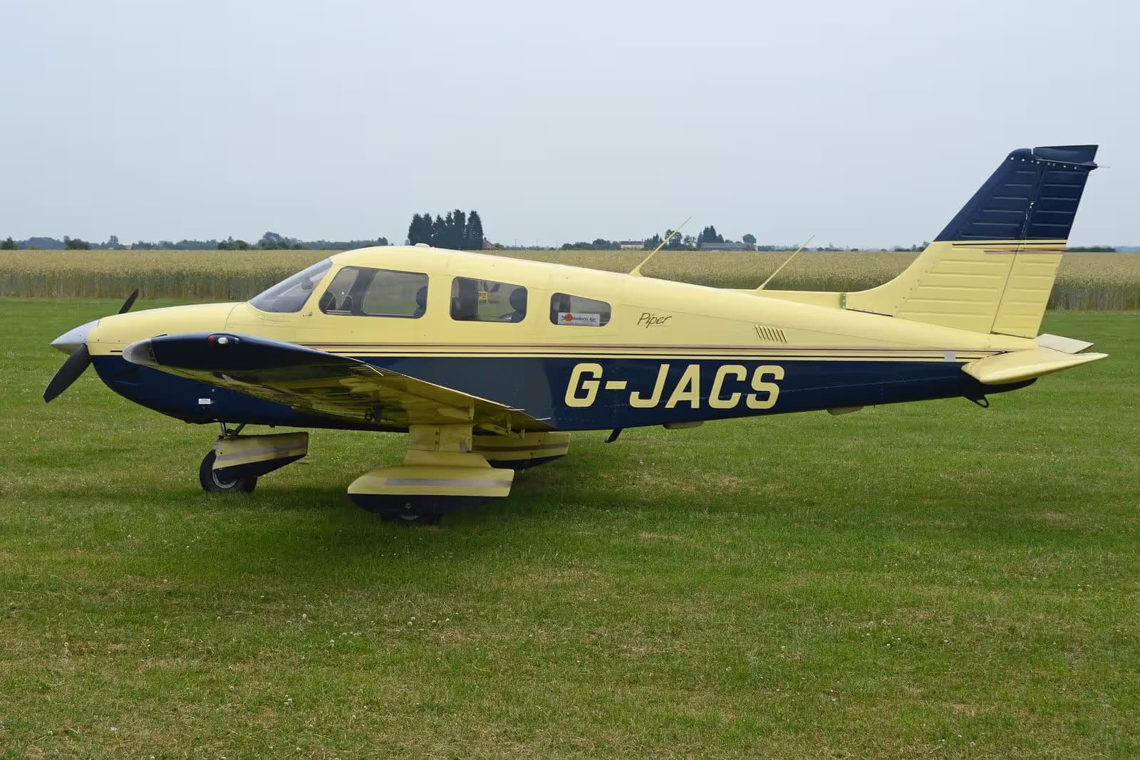 G-JACS — Piper