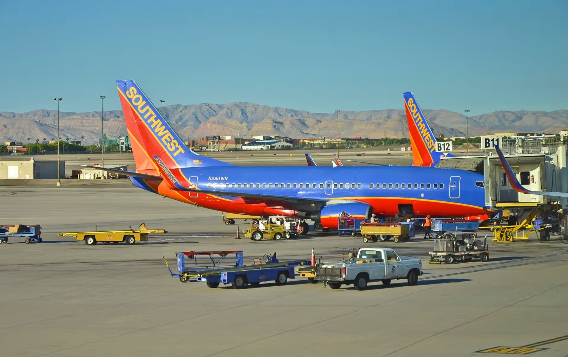 N290WN — Boeing