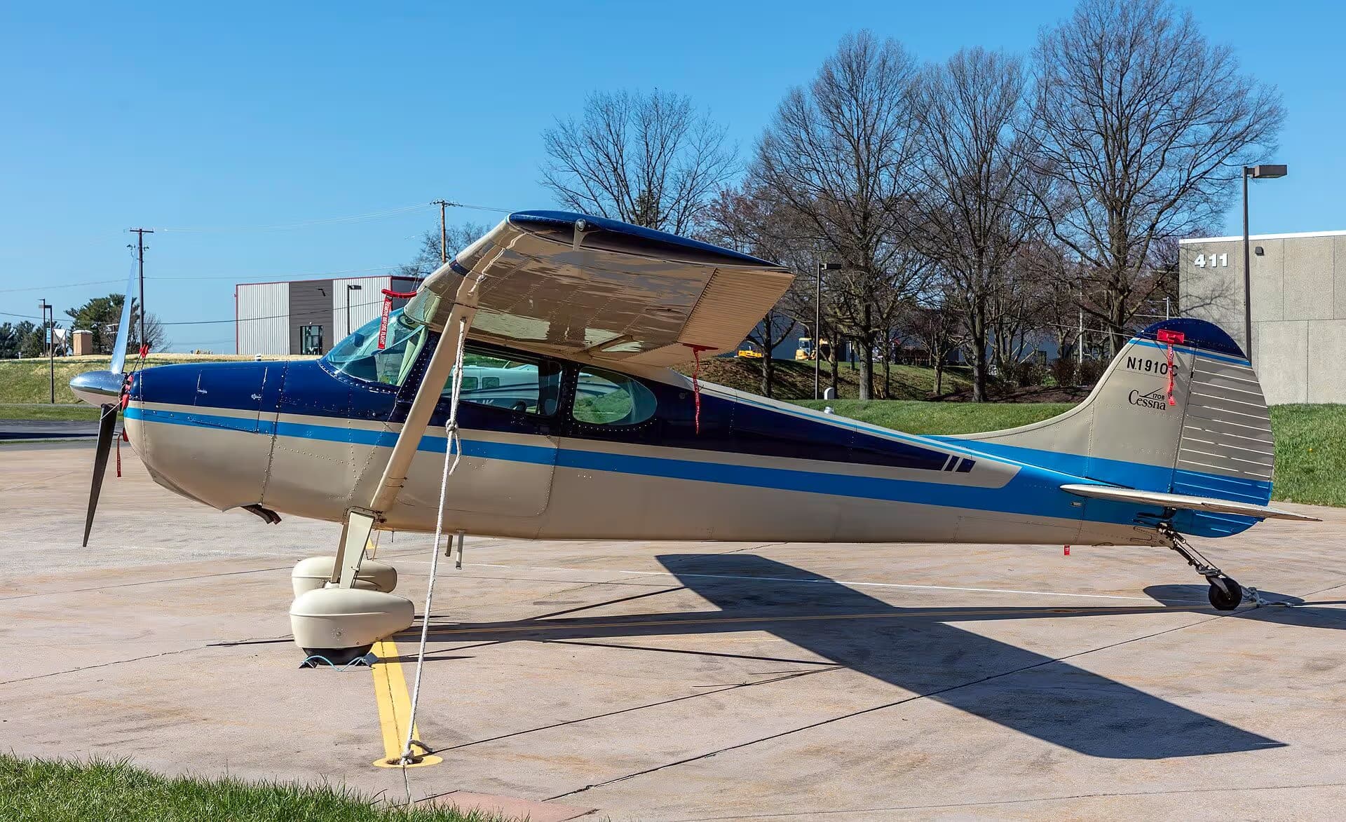 N1910C — Cessna