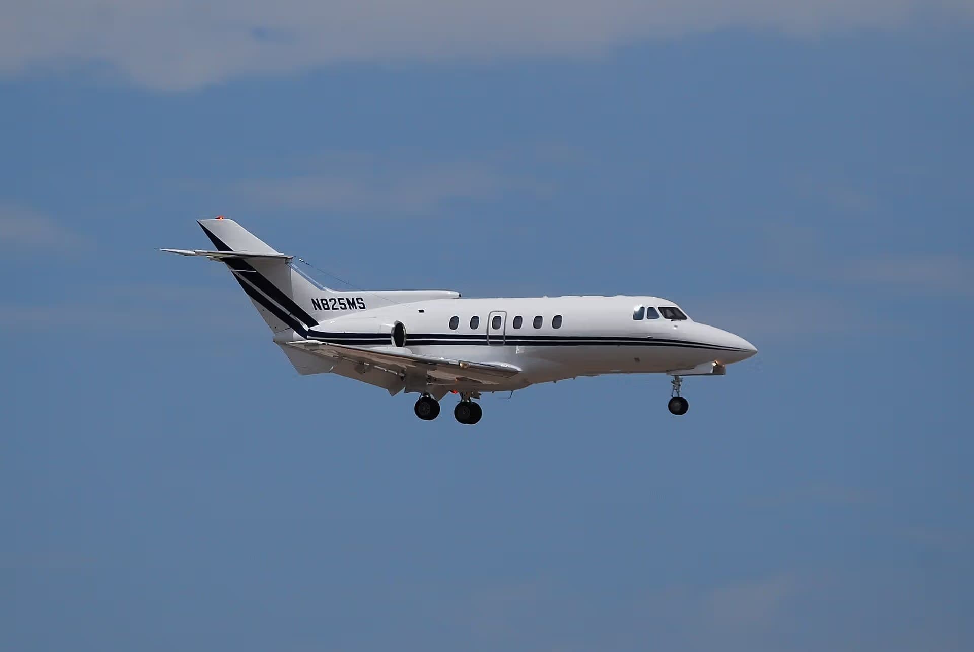N825MS — Business jet