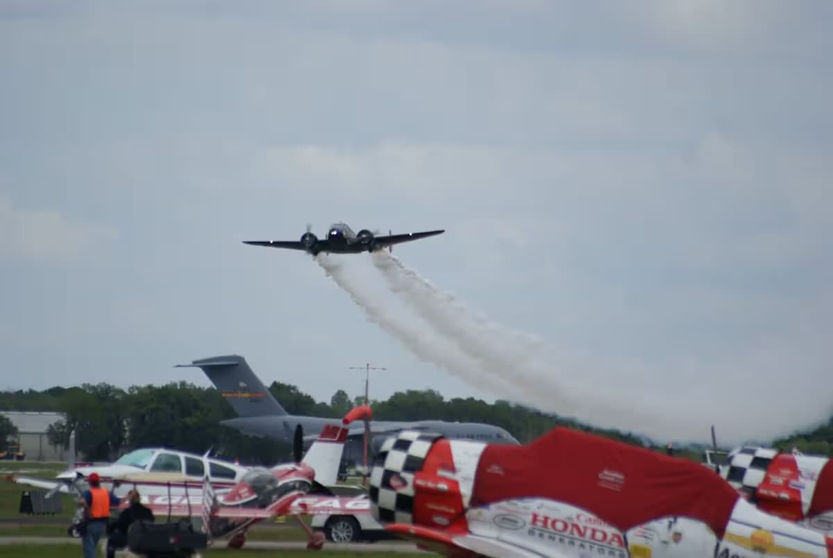 N9109R — Twin-engine aircraft