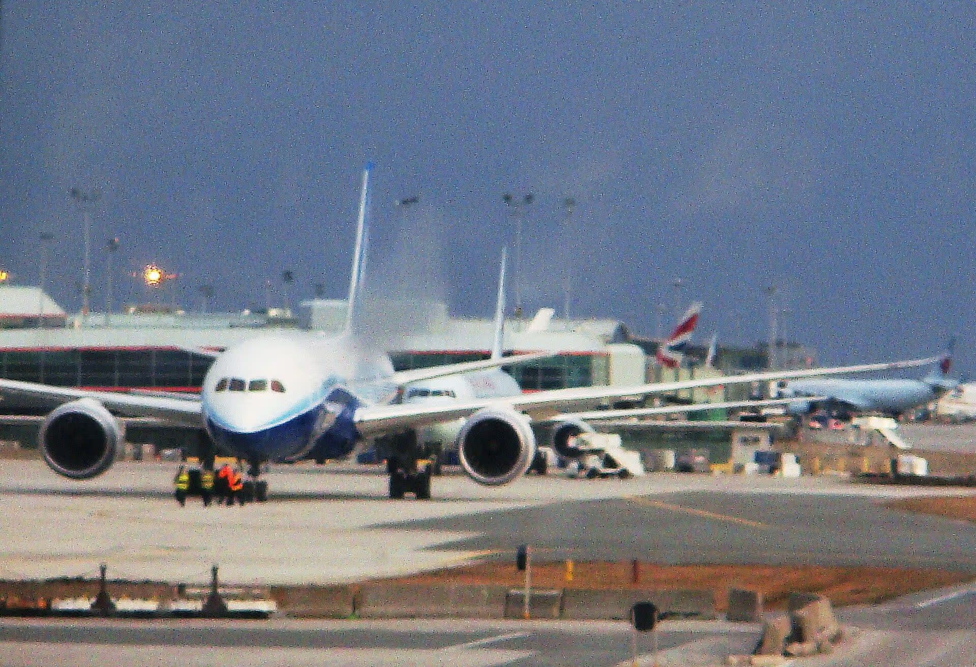 N787BX — Twin-engine aircraft