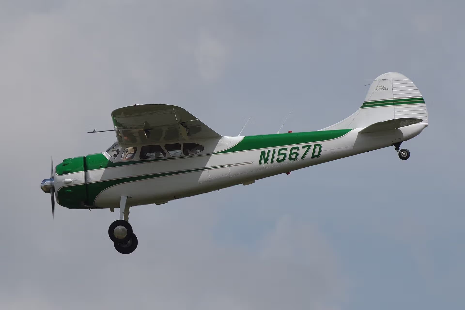 N1567D — Cessna