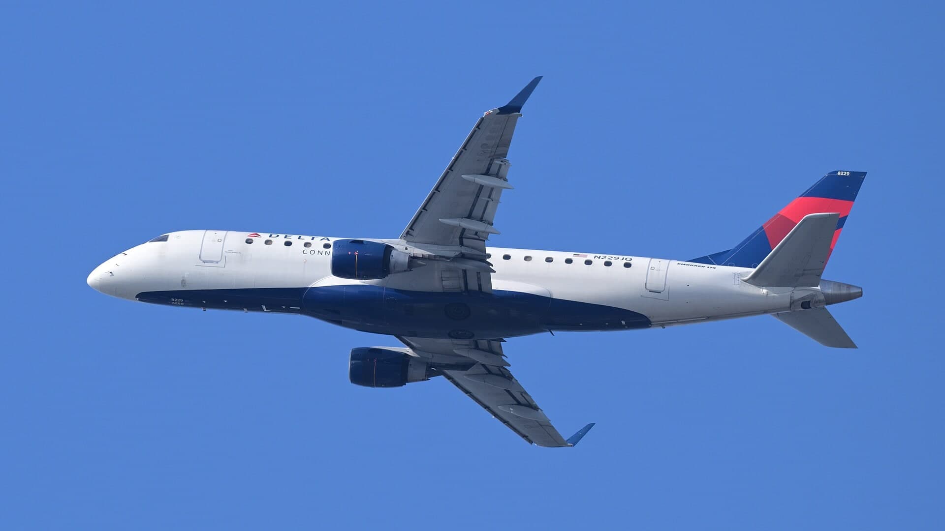 N229JQ — Embraer