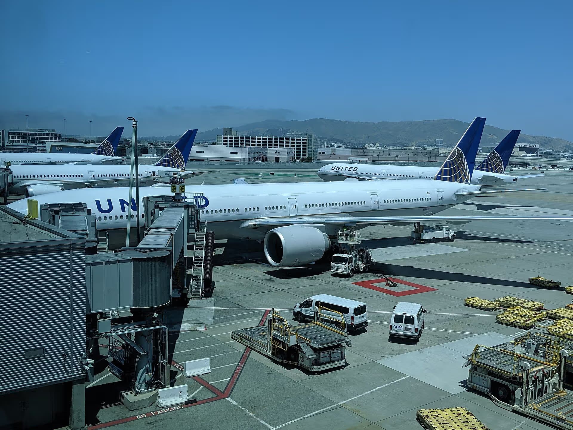 N2846U — Boeing