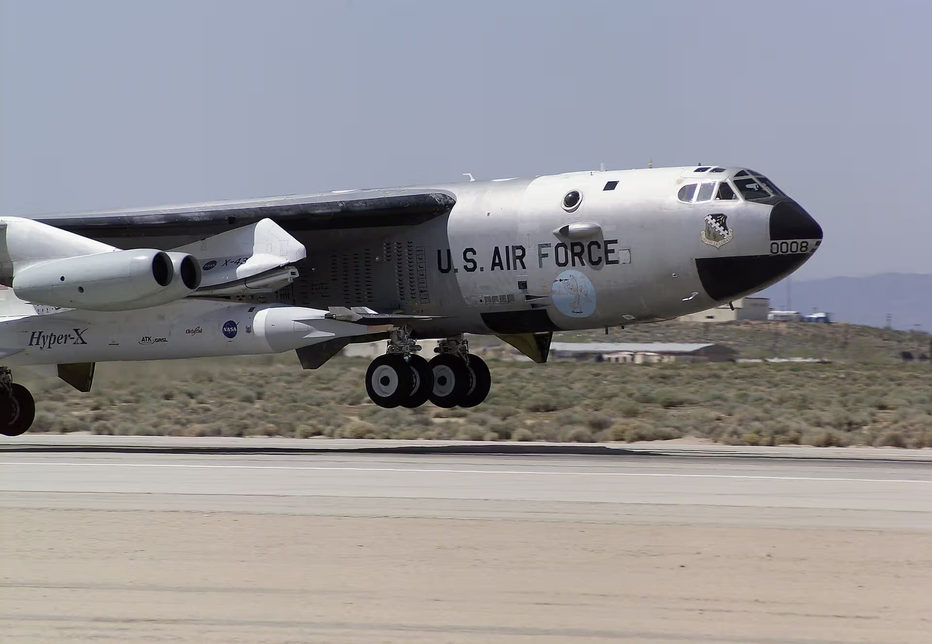 Unidentified — Aircraft
