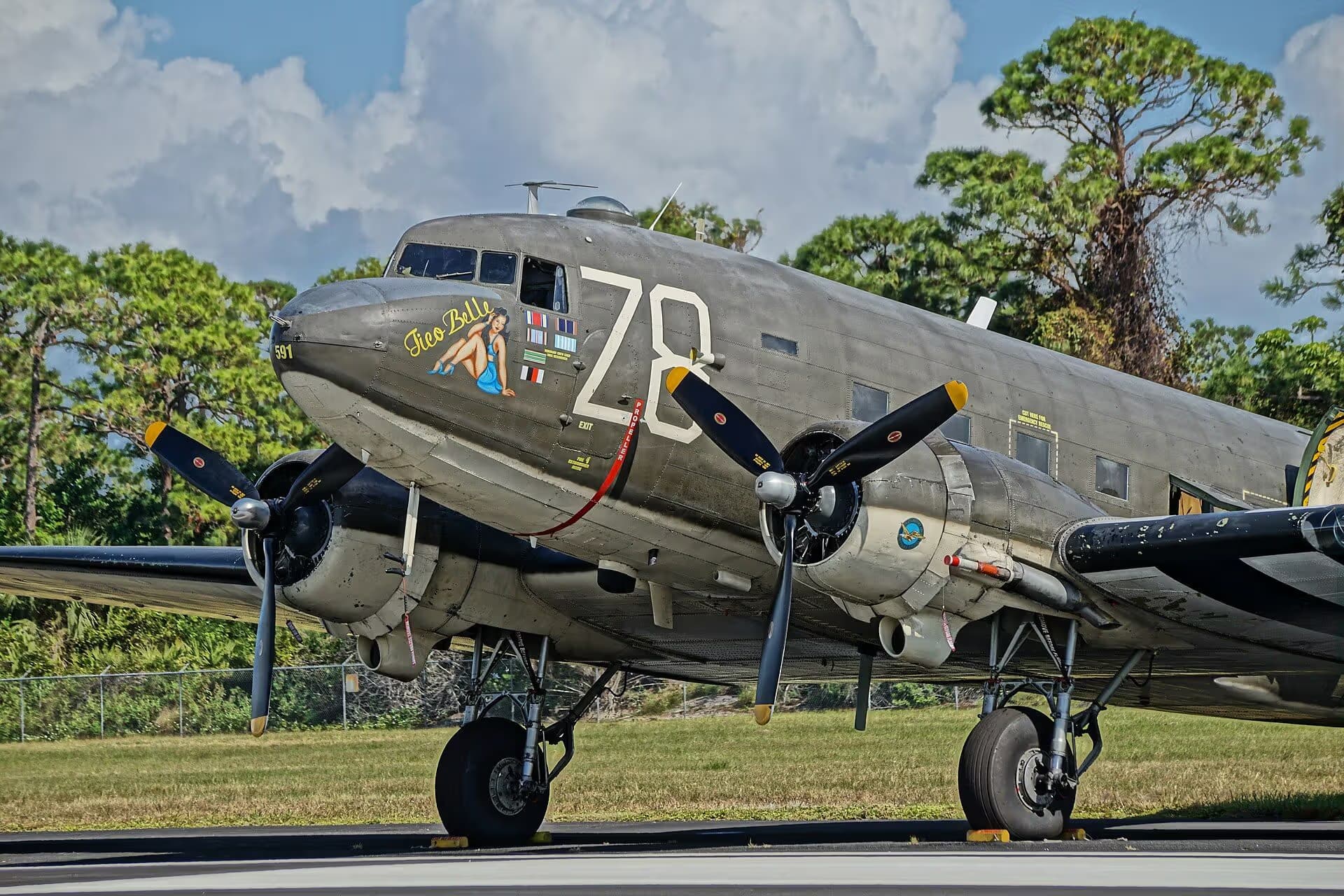 Unidentified — Aircraft