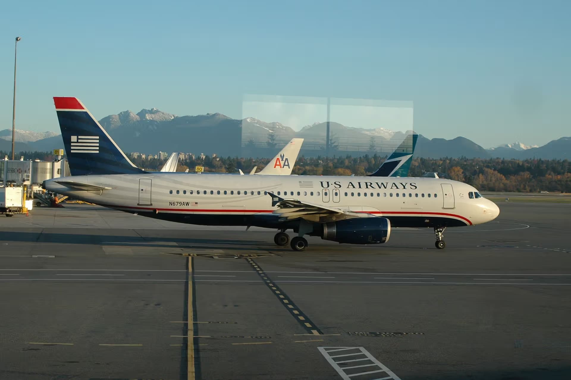 N679AW — Airbus
