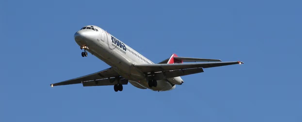 N915RW — Aircraft