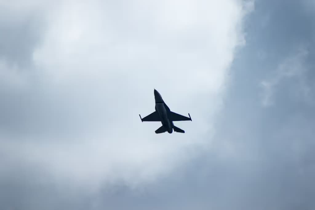 Unidentified — Aircraft