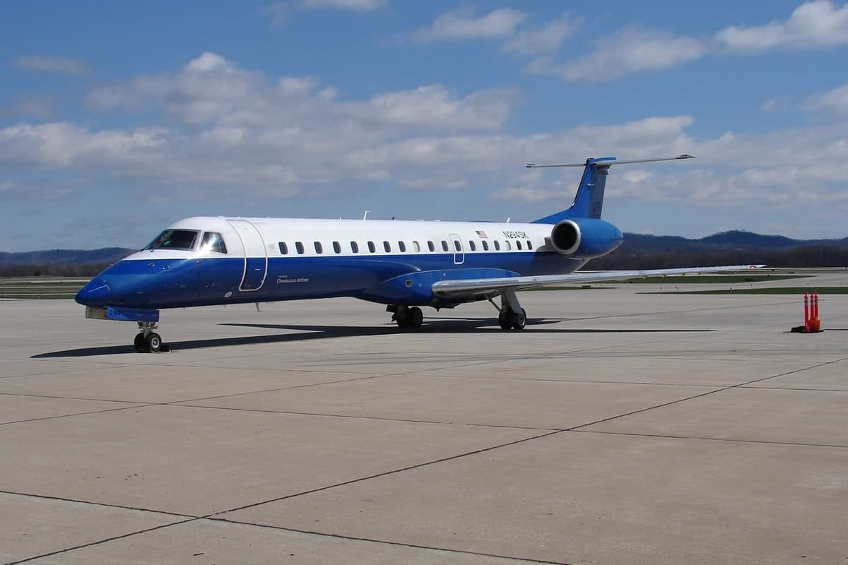 N294SK — Twin-engine aircraft