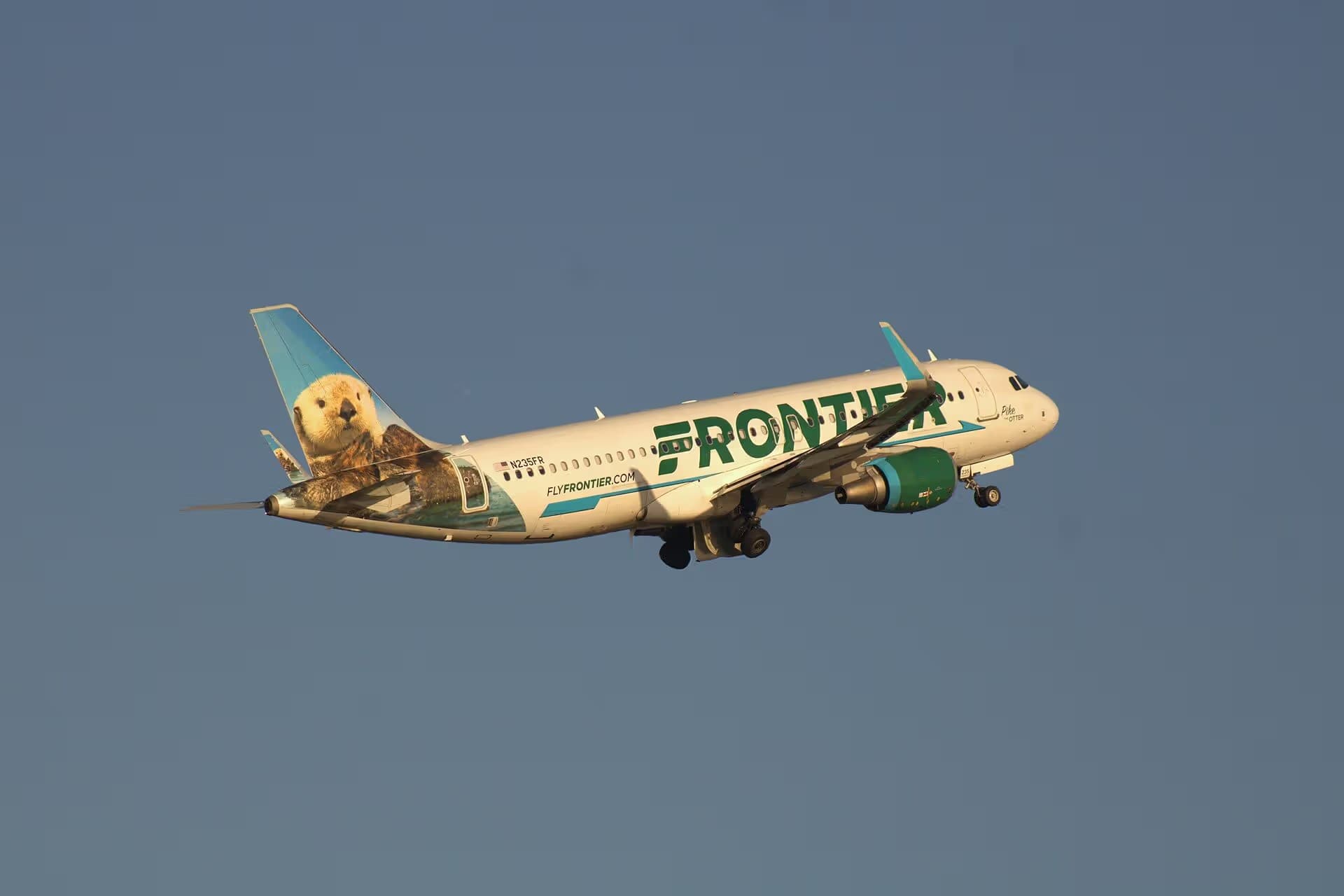 N235FR — Airbus