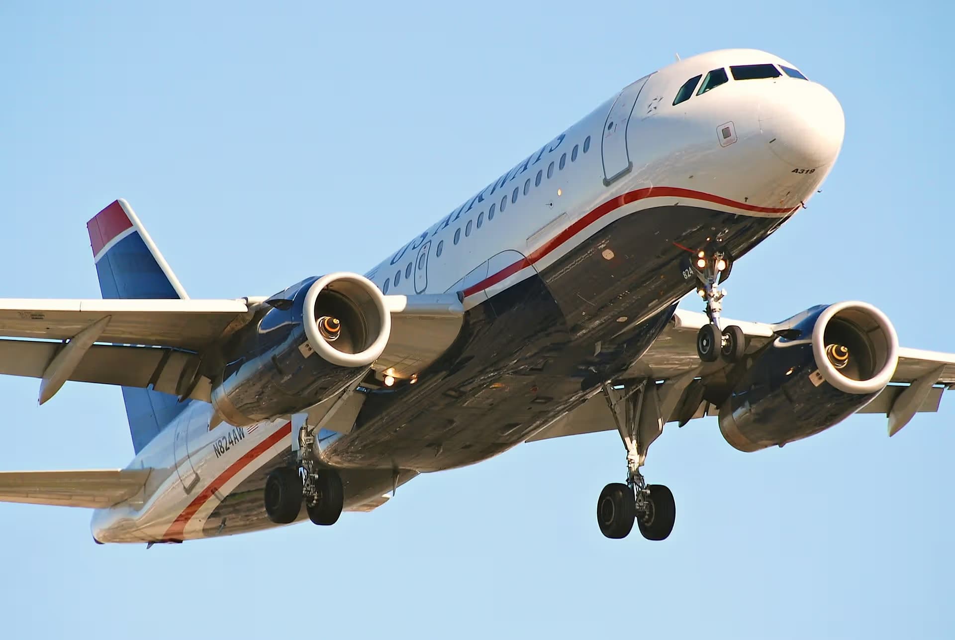 N824AW — Airbus