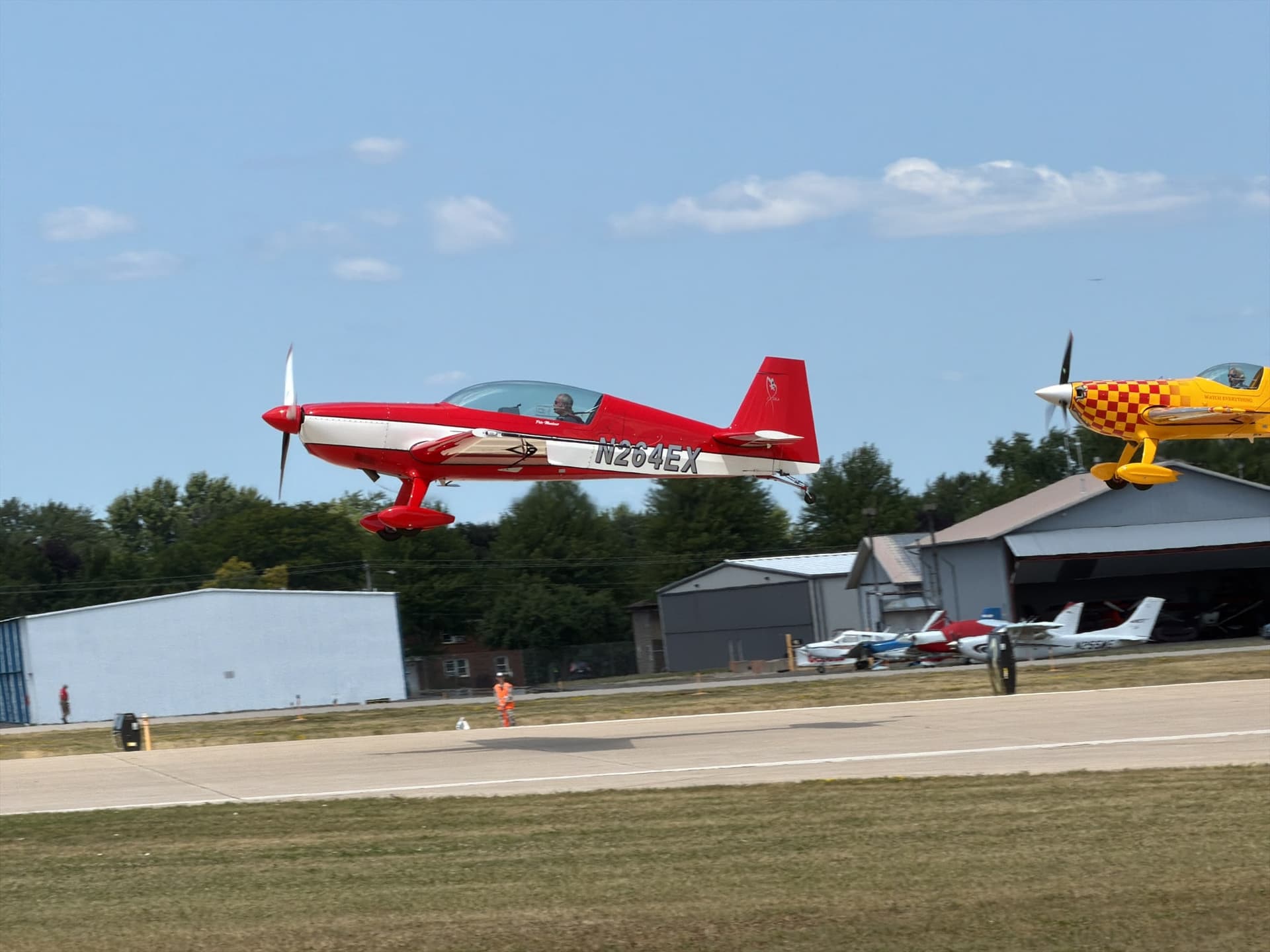 N264EX — 2001 Extra Flugzeugbau Gmbh EA 300/L