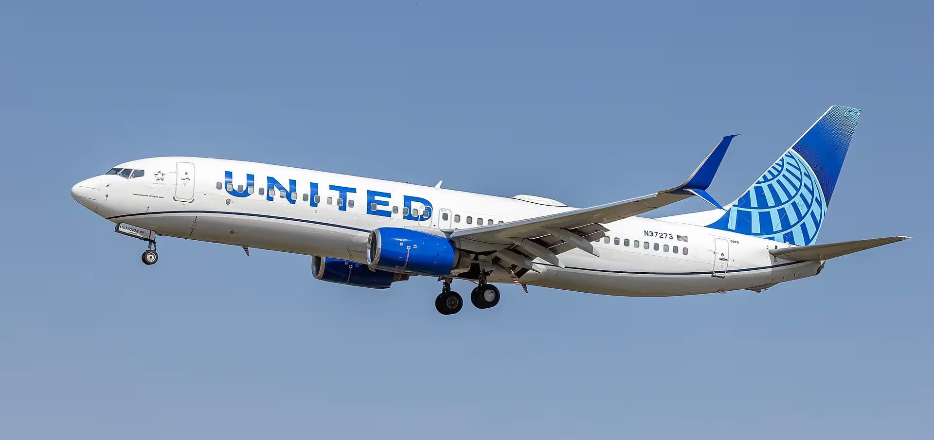N37273 — Boeing