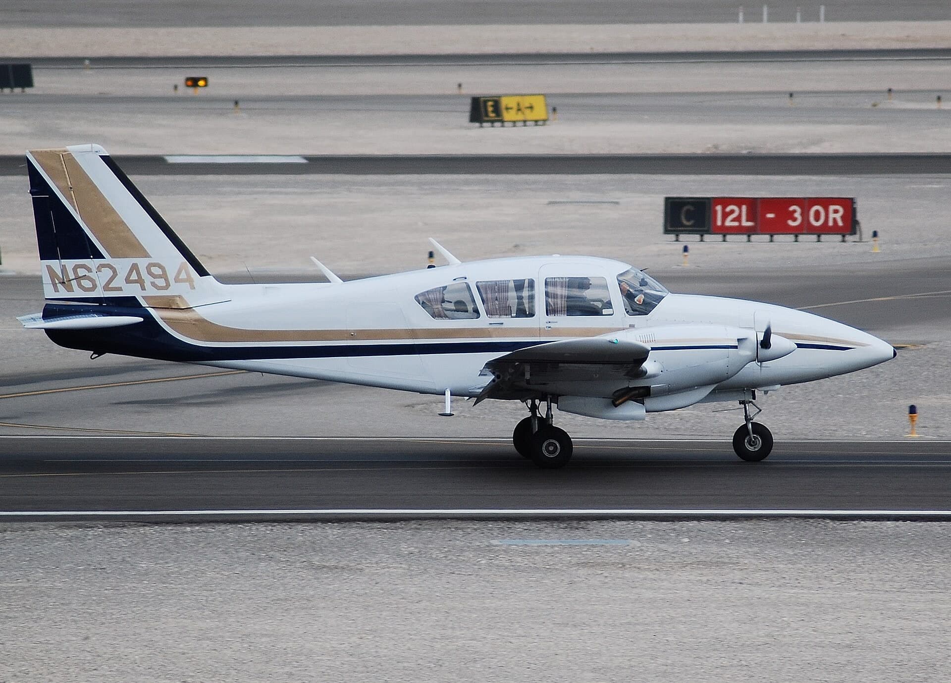 N62494 — Twin-engine aircraft