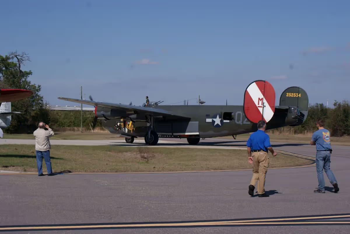 Unidentified — Aircraft