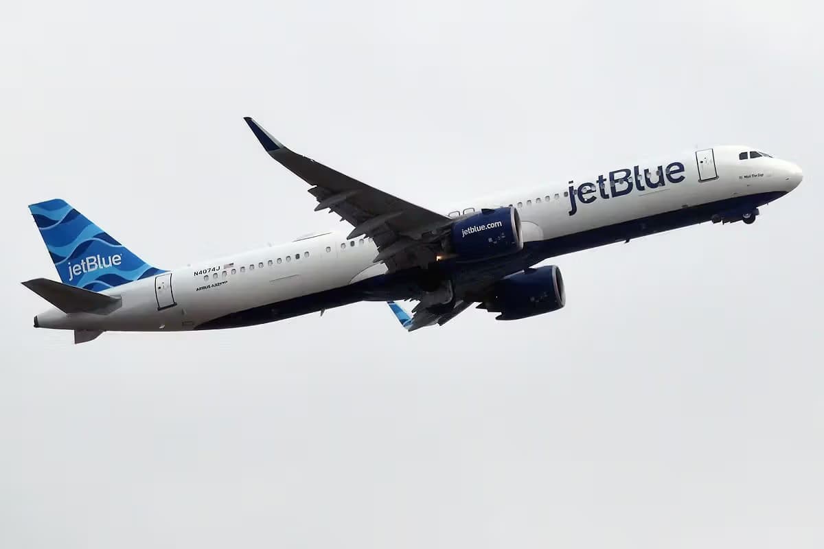 N4074J — Airbus