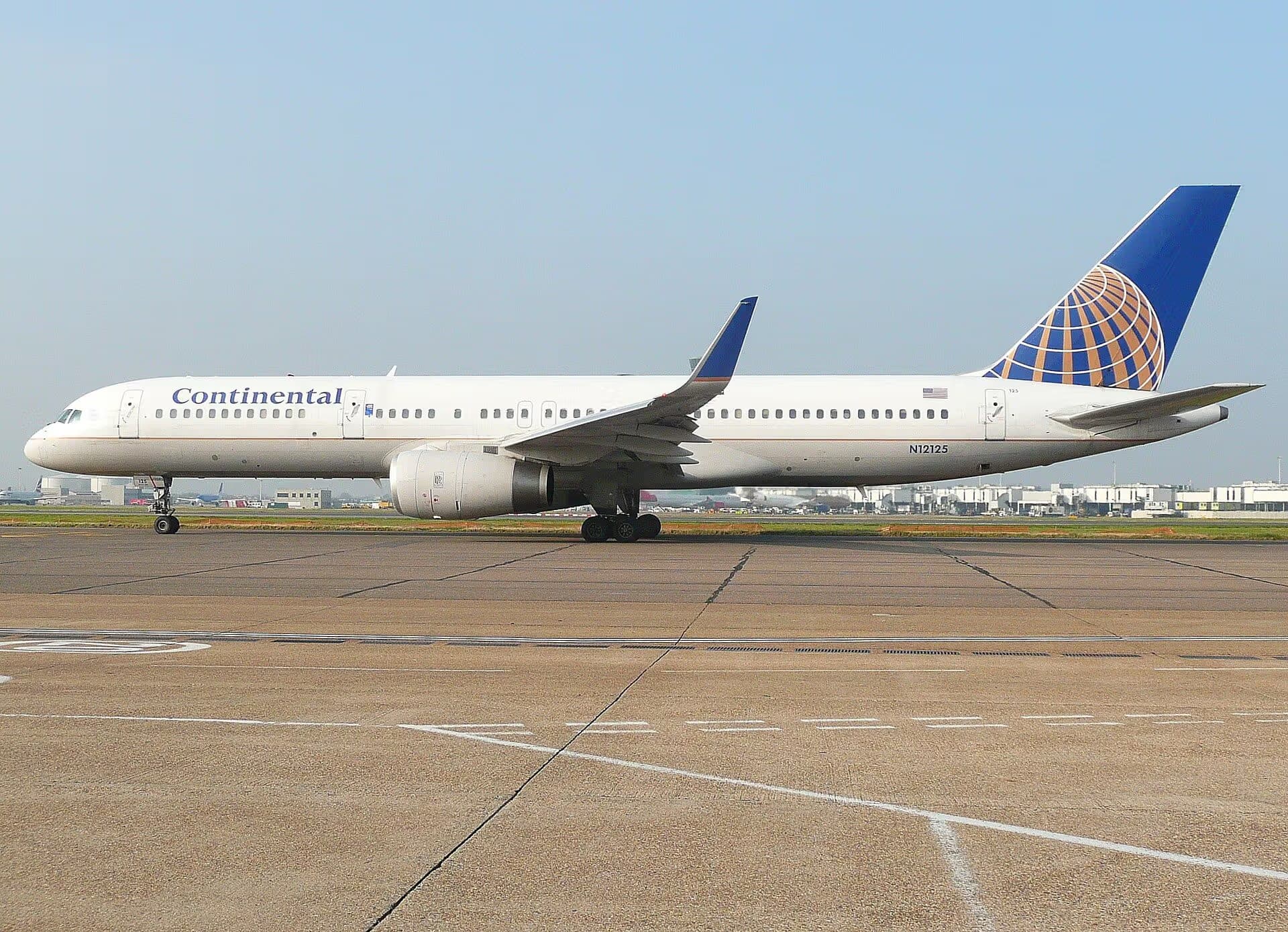 N12125 — Boeing