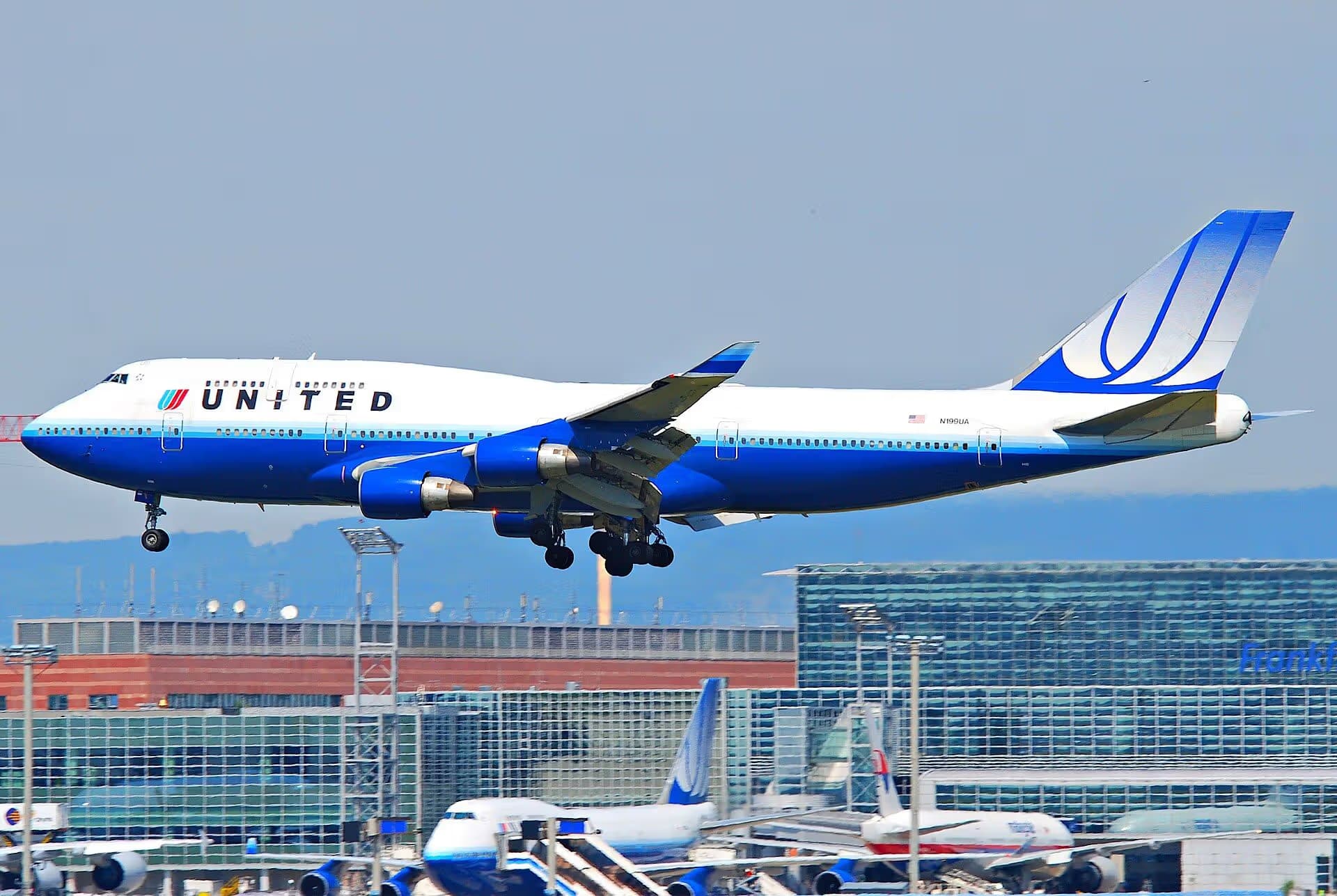 N199UA — Boeing