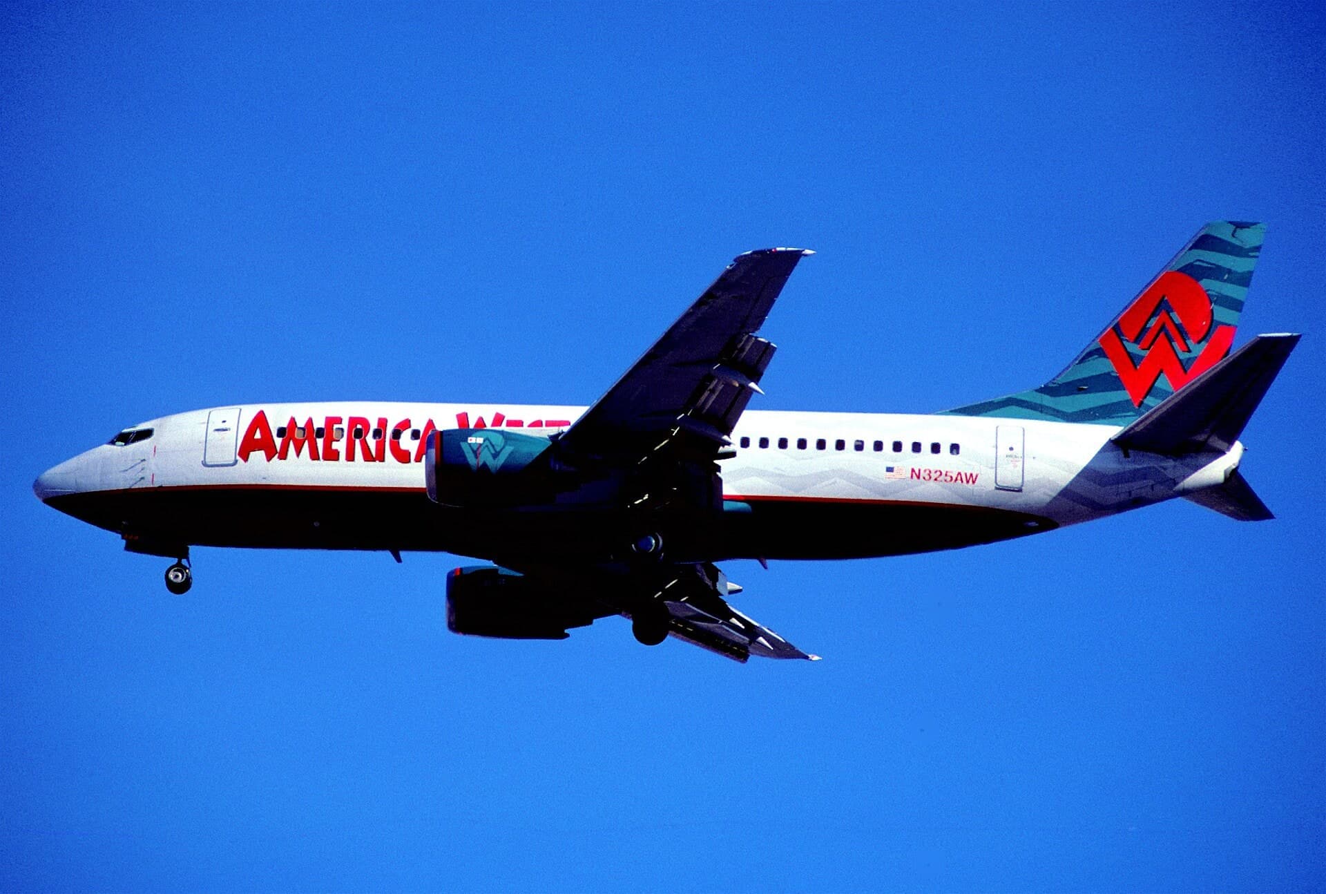 N325AW — Boeing