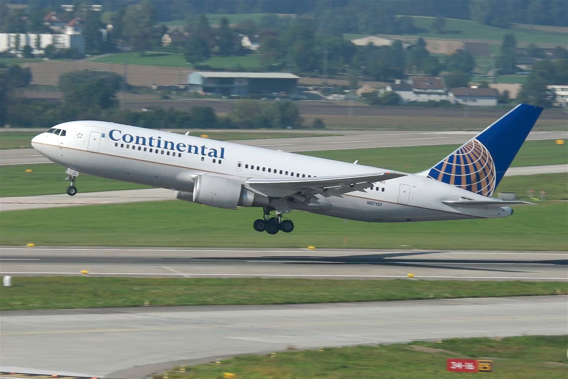 N67157 — Boeing