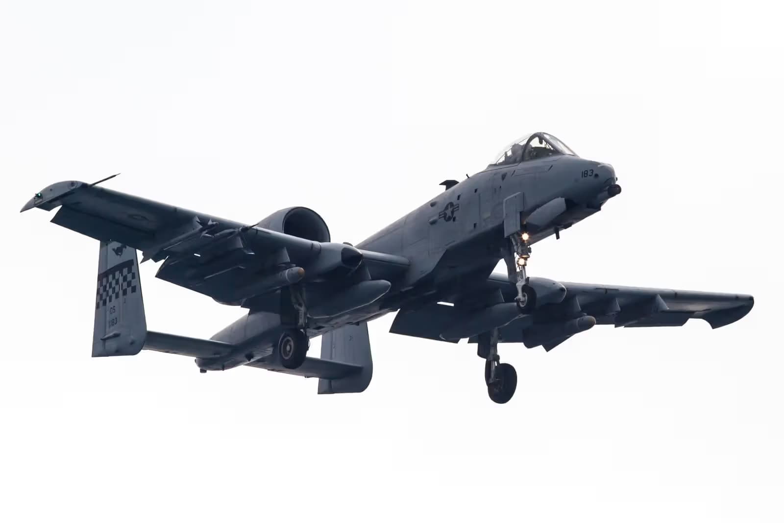 Unidentified — Twin-engine aircraft