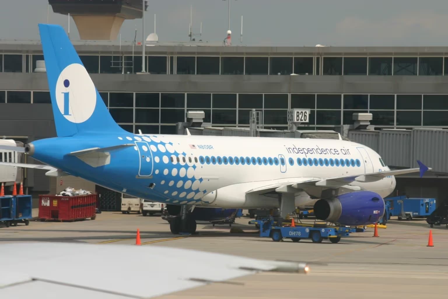 N810BR — Twin-engine aircraft