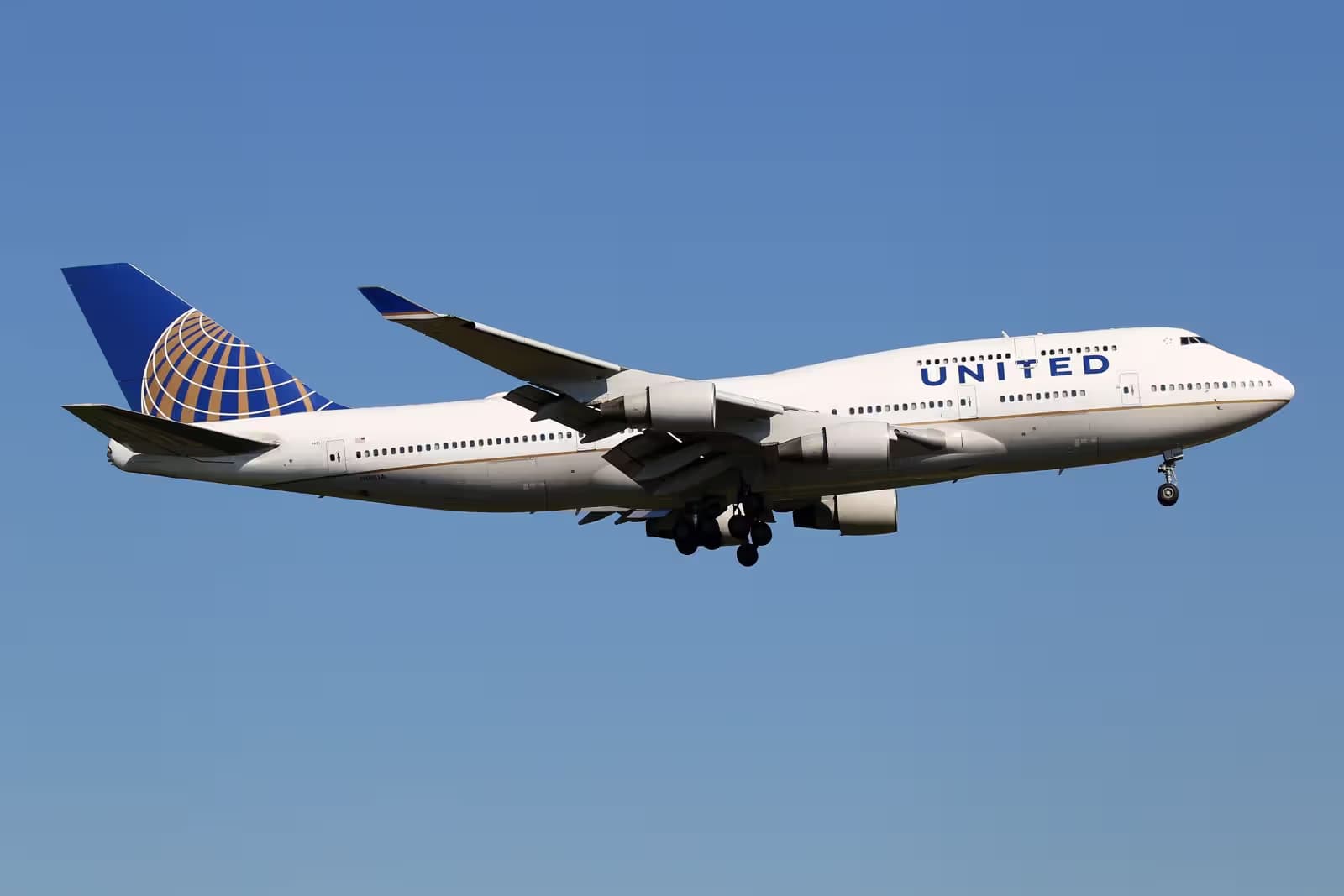 N181UA — Boeing