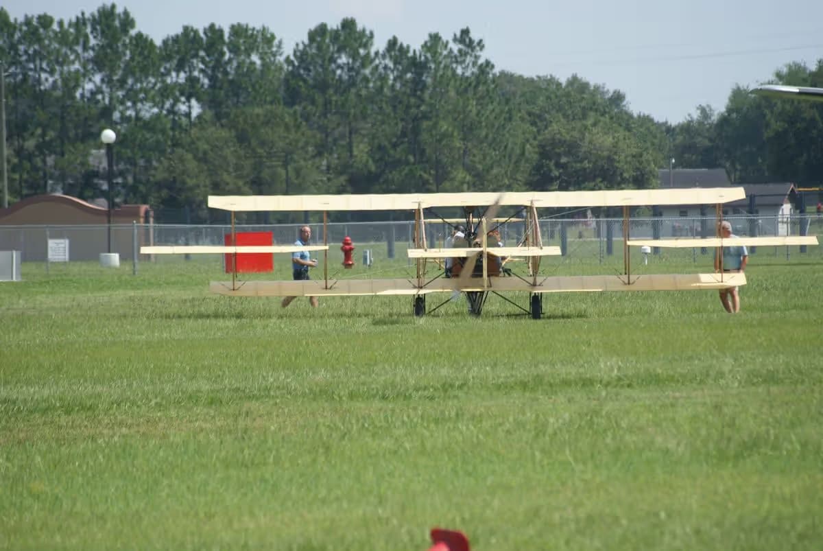 Unidentified — Aircraft